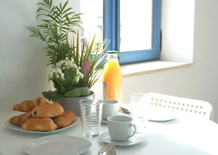 Apartment Centre - Jet D'eau - T2 Sauveterre *